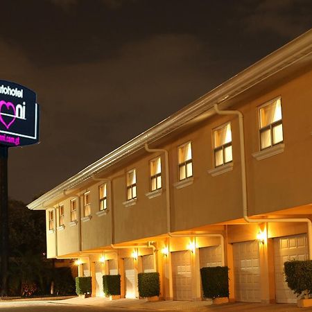Omni Auto Hotel Guatemala City Екстер'єр фото
