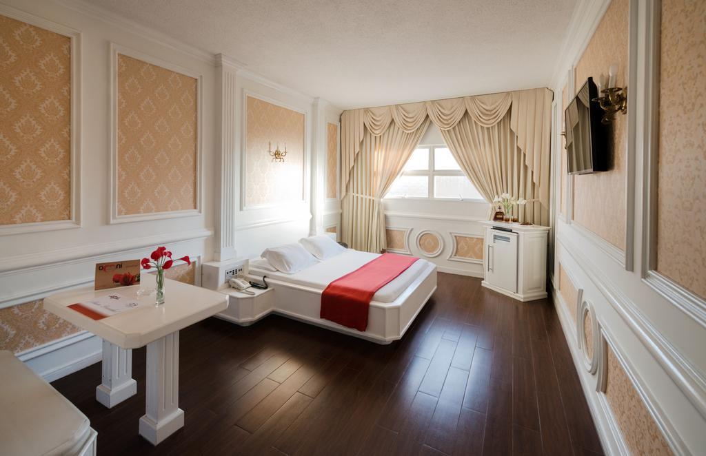 Omni Auto Hotel Guatemala City Номер фото